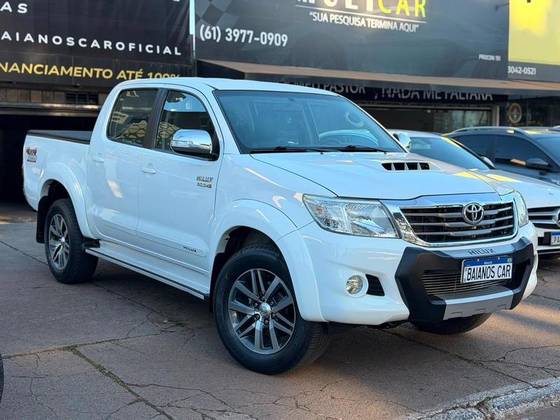 TOYOTA HILUX 3.0 SRV TOP 4X4 CD 16V TURBO INTERCOOLER DIESEL 4P AUTOMÁTICO TOYOTA HILUX 3.0 SRV TOP 4X4 CD 16V TURBO INTERCOOLER DIESEL 4P AUTOMÁTICO